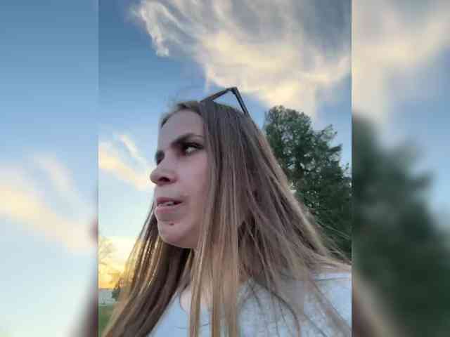 LolaSexxx