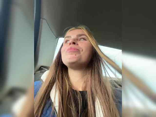 LolaSexxx