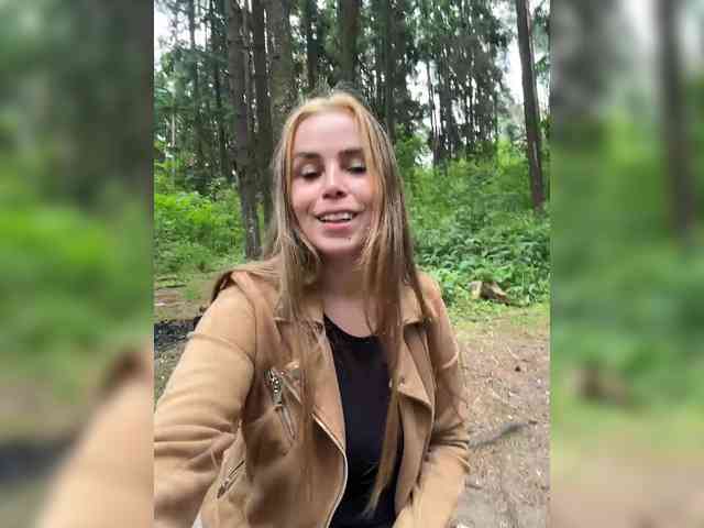 LolaSexxx