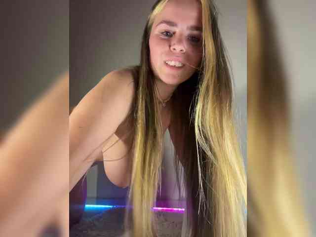 LolaSexxx webcam