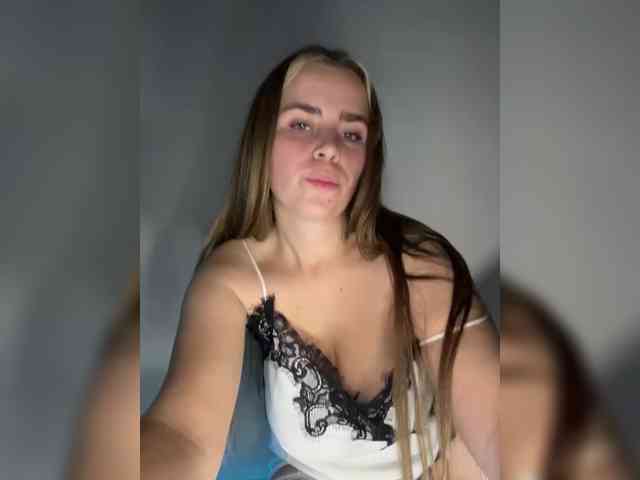 LolaSexxx