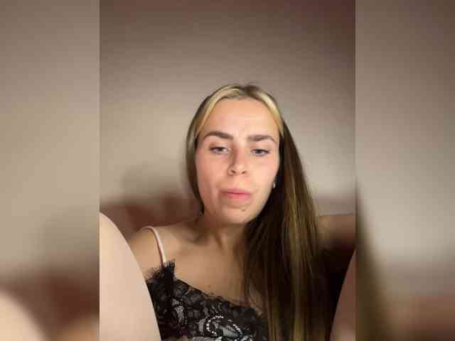 LolaSexxx webcam