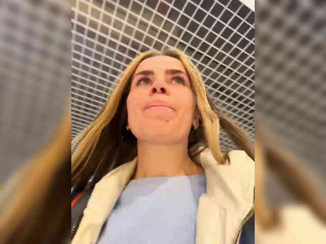 LolaSexxx