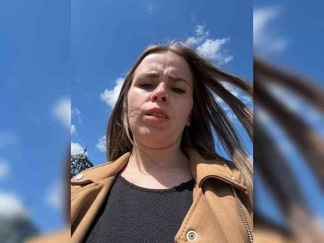 LolaSexxx webcam