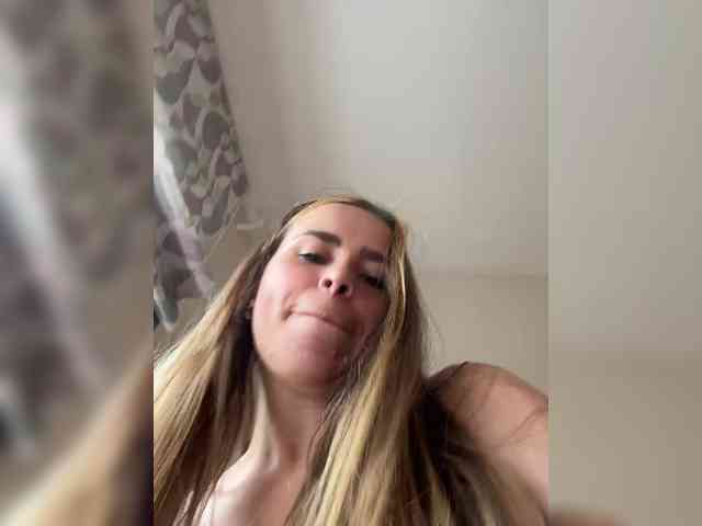 LolaSexxx