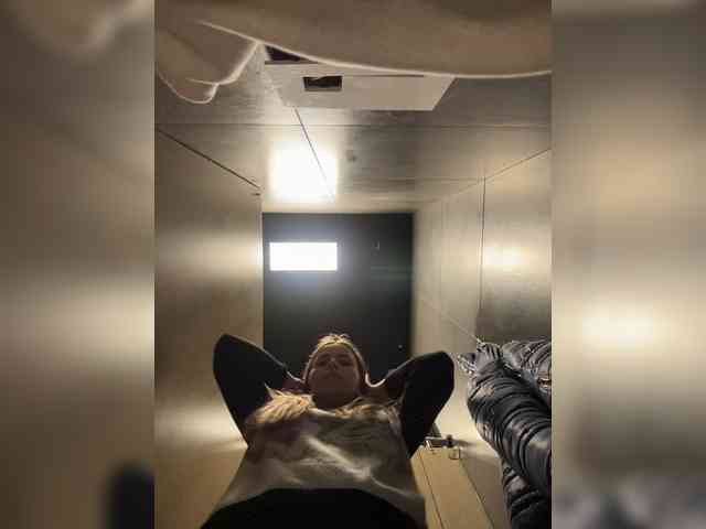 LolaSexxx webcam
