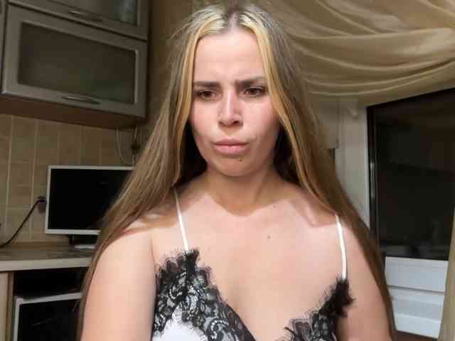 LolaSexxx