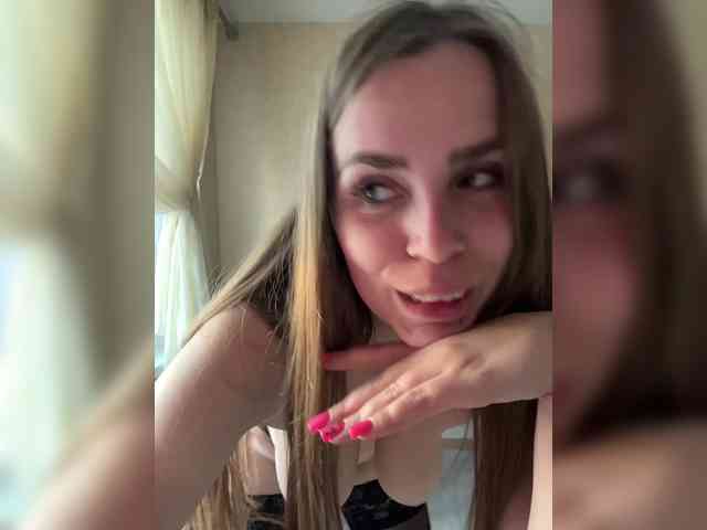 LolaSexxx webcam