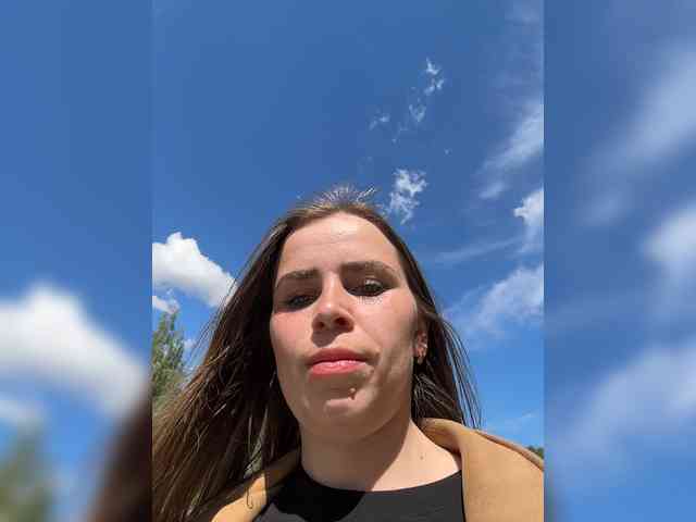 LolaSexxx webcam