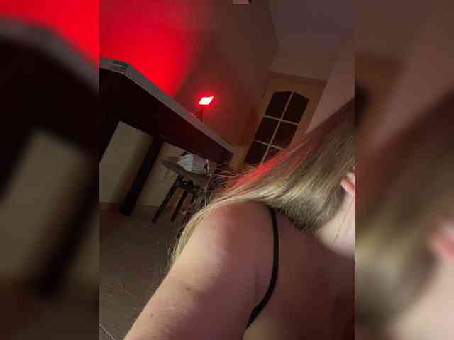 LolaSexxx webcam