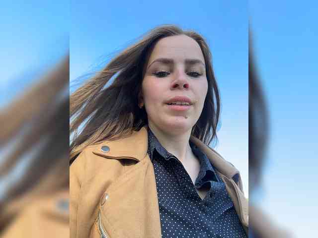 LolaSexxx webcam