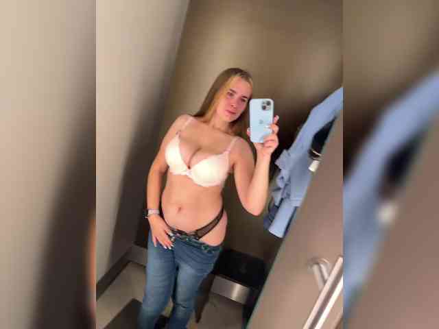 LolaSexxx