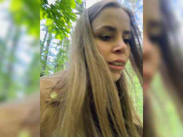LolaSexxx webcam