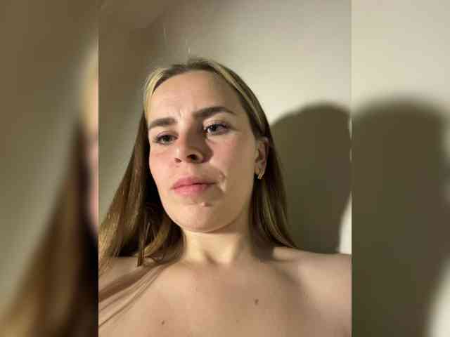 LolaSexxx
