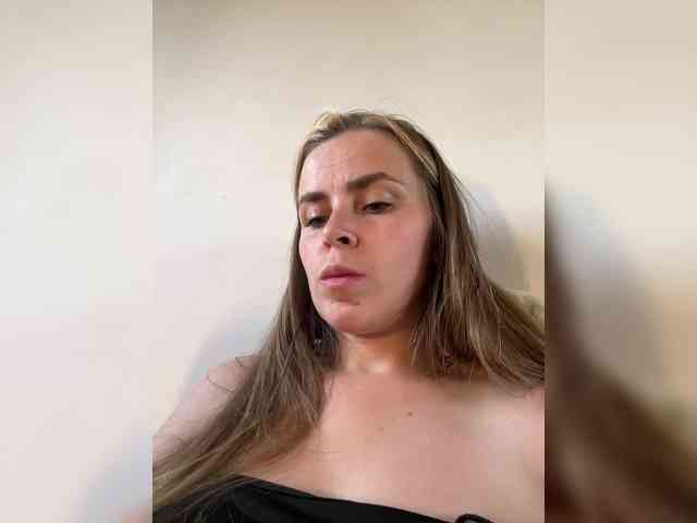 LolaSexxx webcam