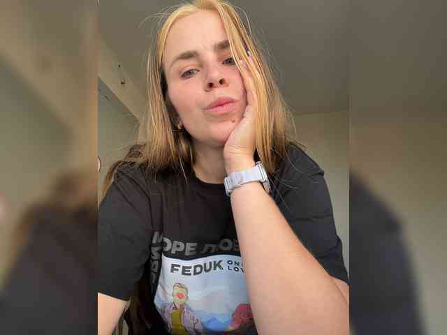 LolaSexxx webcam