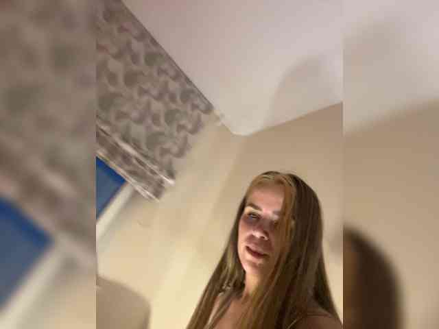 LolaSexxx webcam