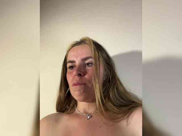 LolaSexxx
