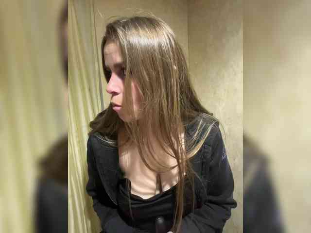LolaSexxx webcam