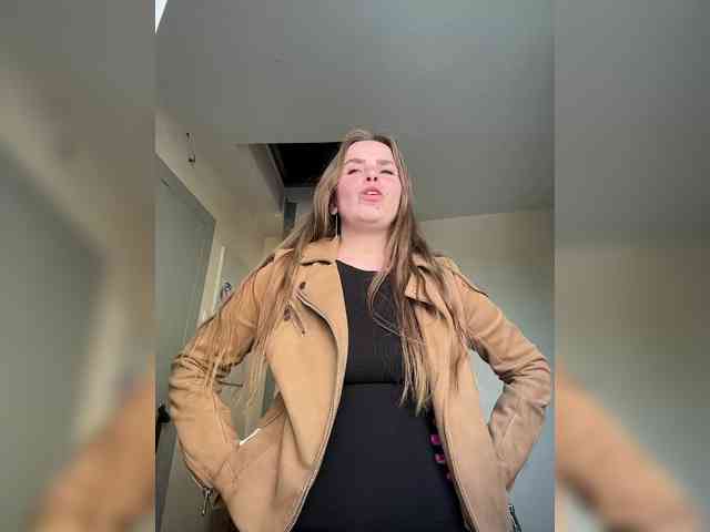 LolaSexxx webcam