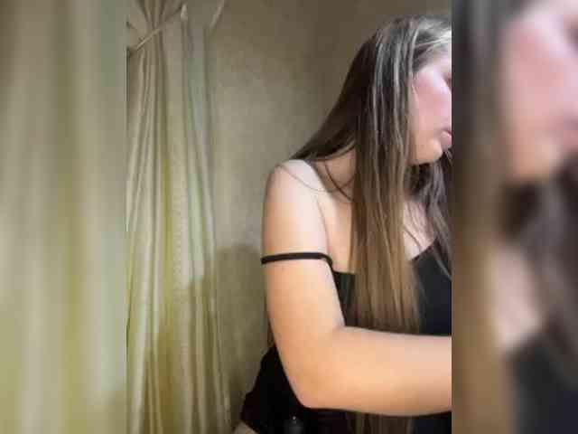 LolaSexxx webcam