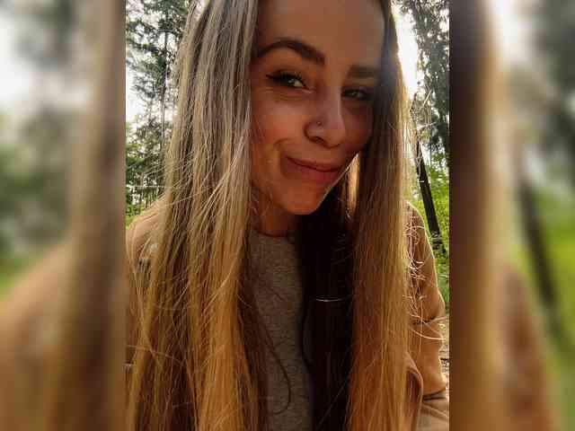 LolaSexxx