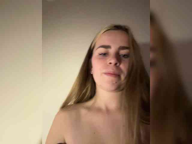LolaSexxx