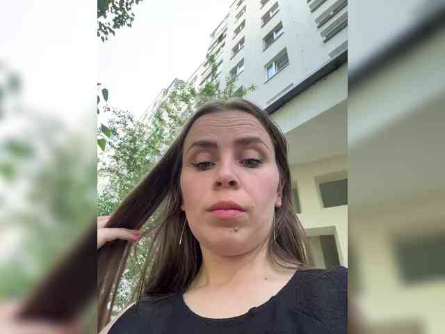 LolaSexxx webcam