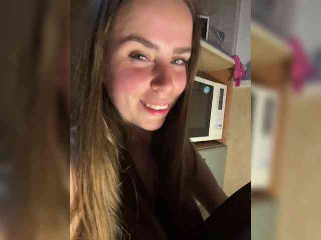 LolaSexxx webcam