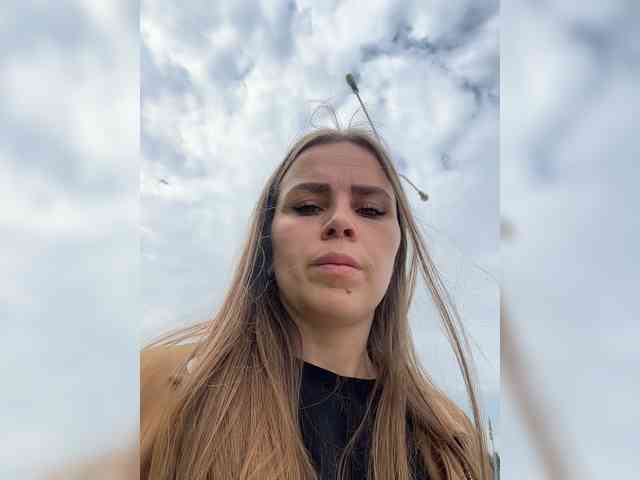 LolaSexxx