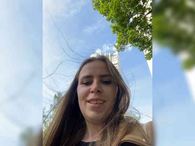 LolaSexxx webcam