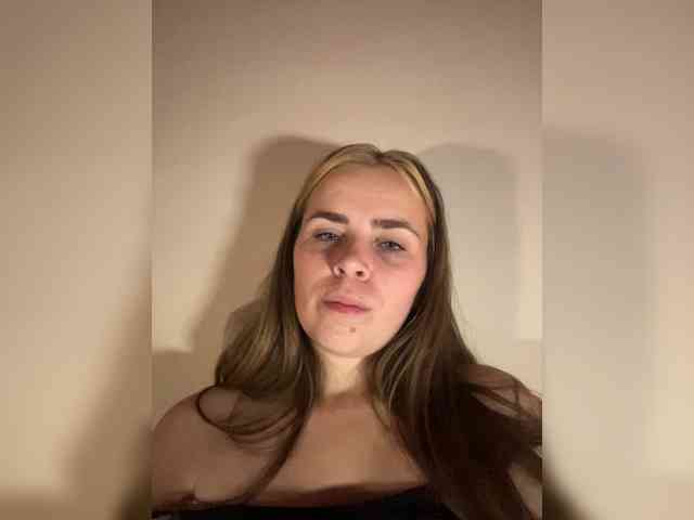 LolaSexxx webcam