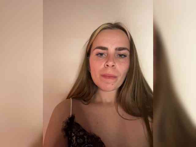 LolaSexxx