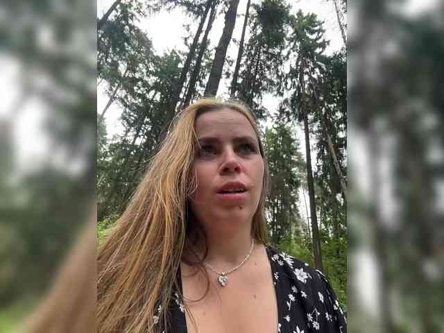 LolaSexxx webcam
