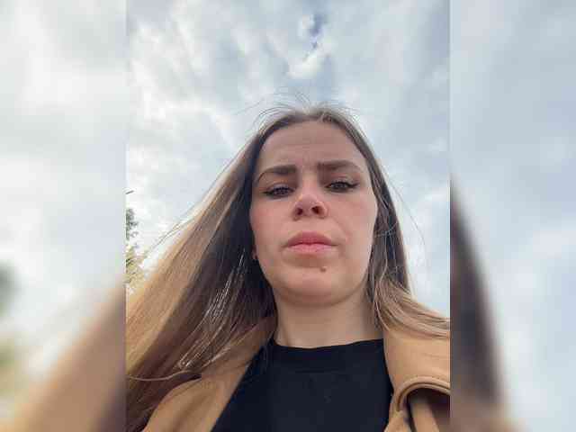 LolaSexxx webcam
