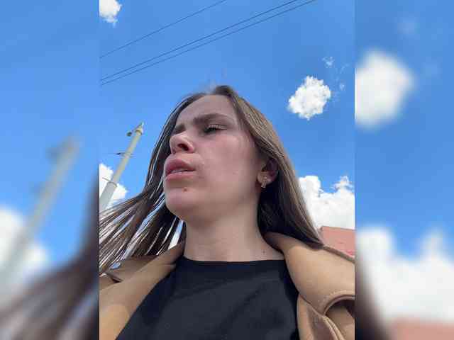 LolaSexxx webcam