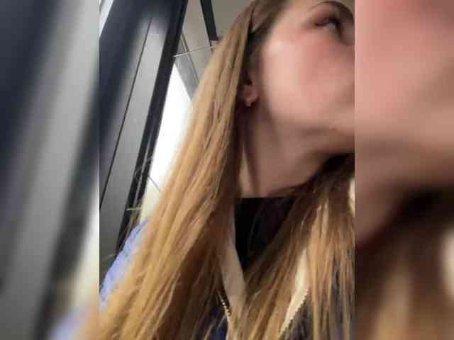 LolaSexxx webcam