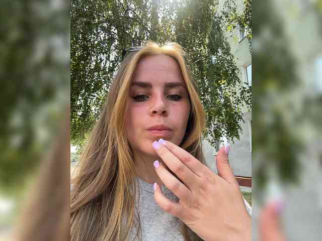 LolaSexxx