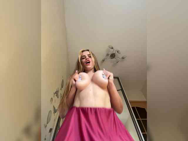 LolaSexxx