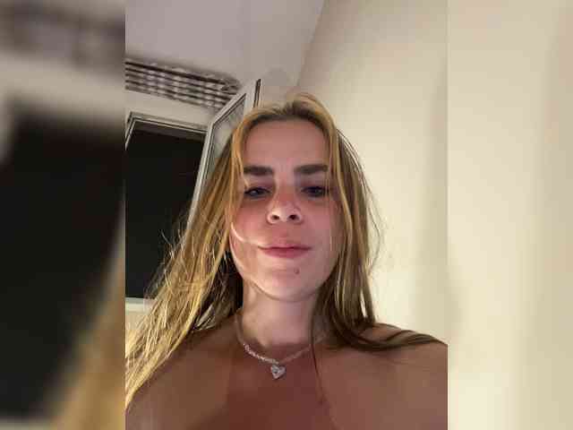 LolaSexxx