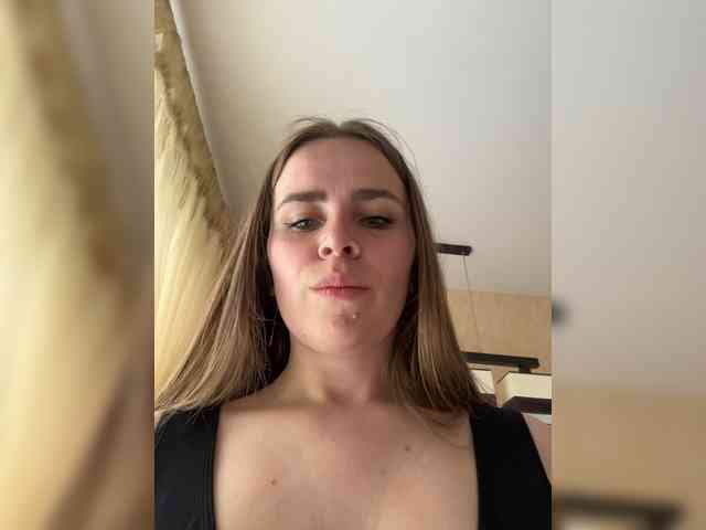 LolaSexxx webcam