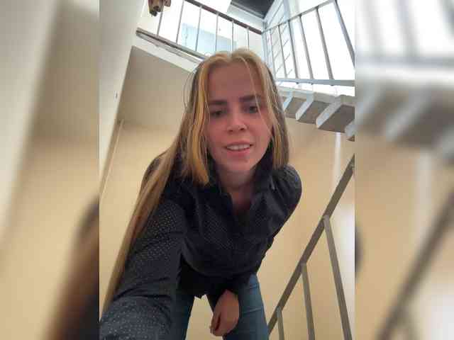 LolaSexxx