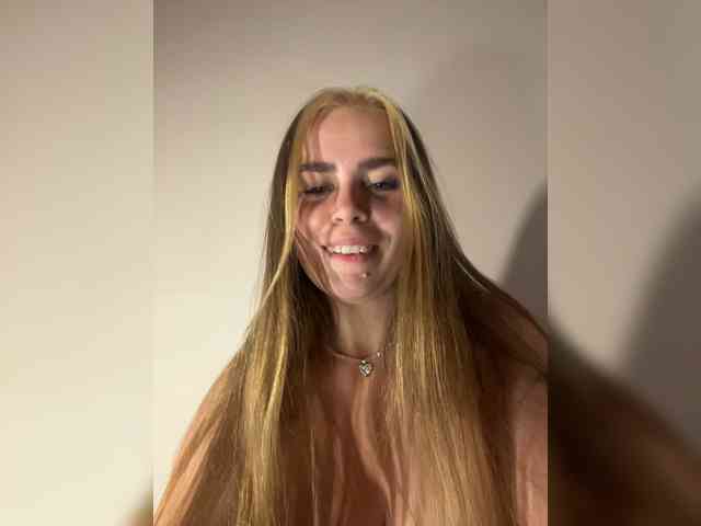 LolaSexxx webcam