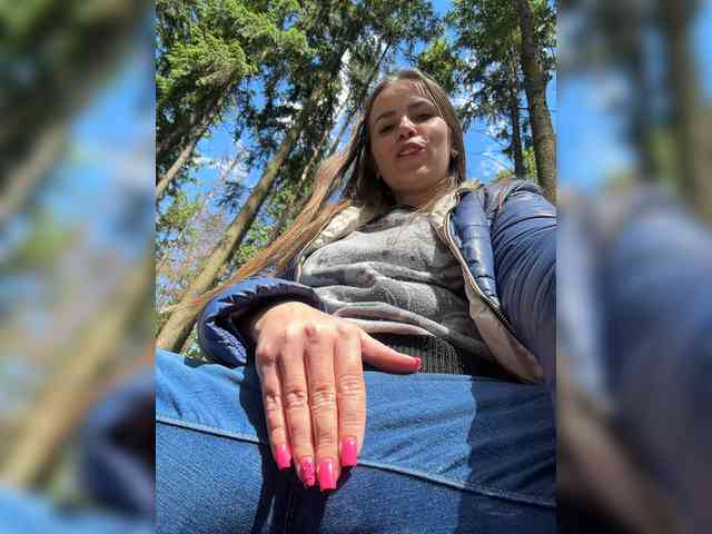 LolaSexxx