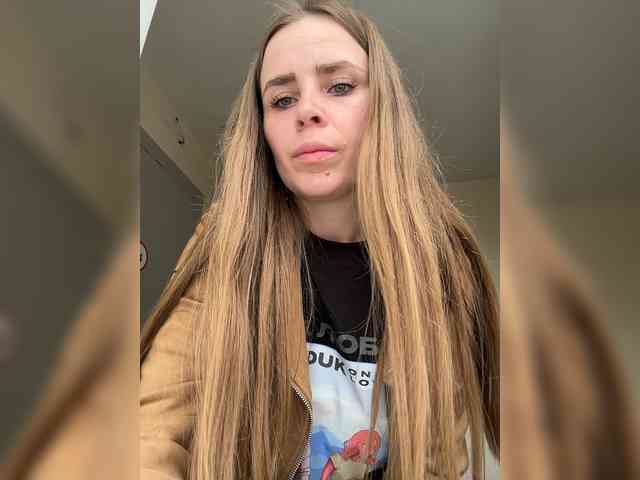LolaSexxx webcam