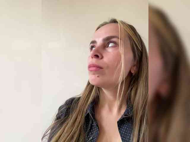 LolaSexxx