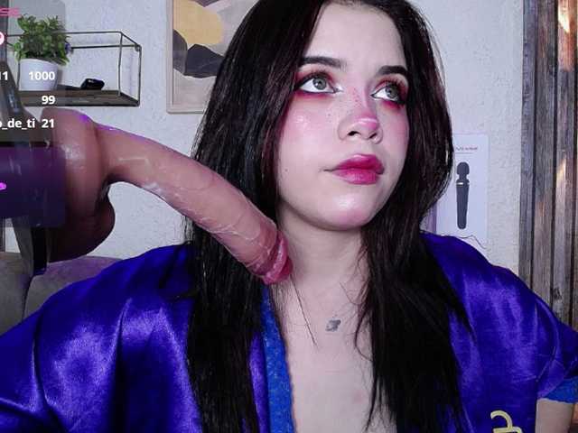 Annybutty live cam on BongaCams