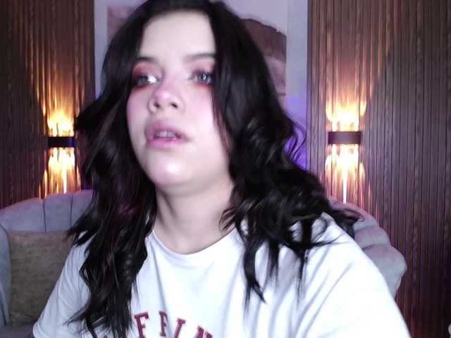 Annybutty live webcam show