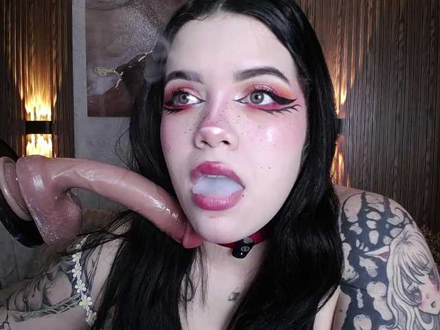 Annybutty live cam preview