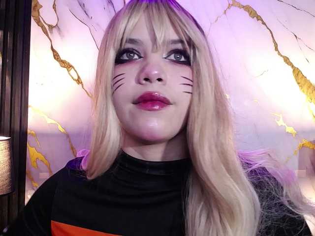 Annybutty live cam on BongaCams